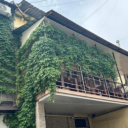 Express Hotel Yerevan Exterior photo