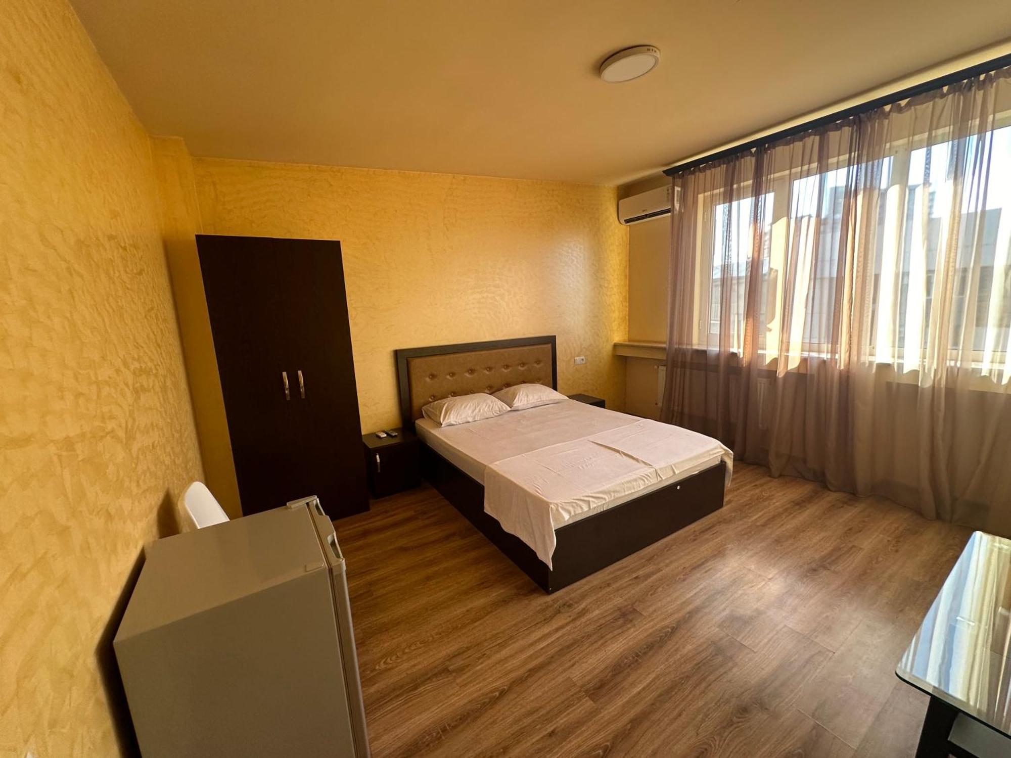 Express Hotel Yerevan Exterior photo